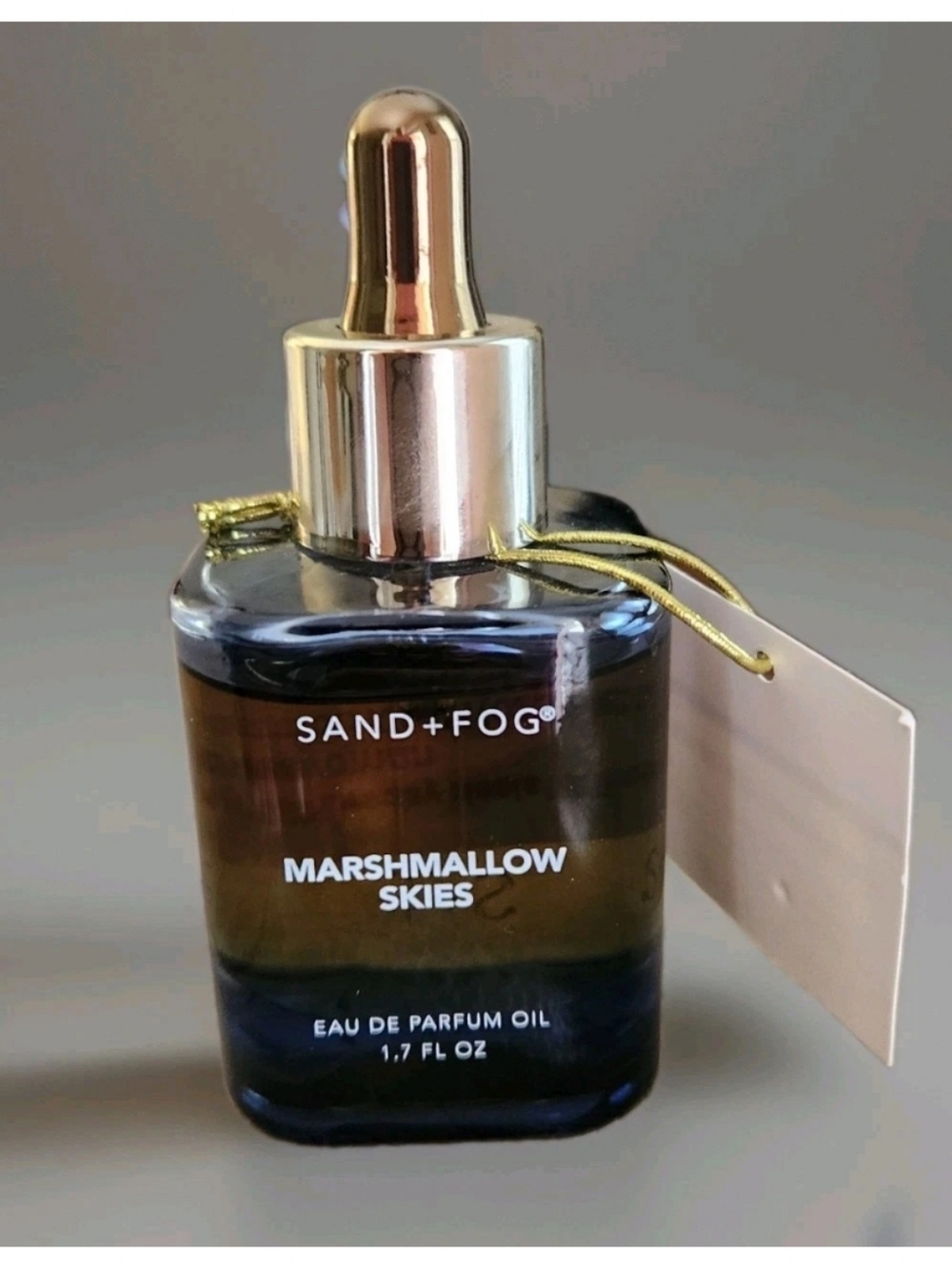 SAND + FOG Perfume Oil MARSHMALLOW SKIES 1.7 Fl Oz Eau De Parfum Dropper (417)